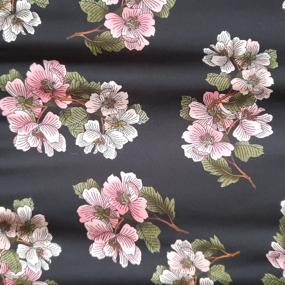 Cherry blossom dress - Picture 7 of 8